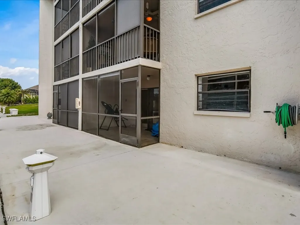 9395 Pennsylvania Avenue Bonita Springs FL 34135