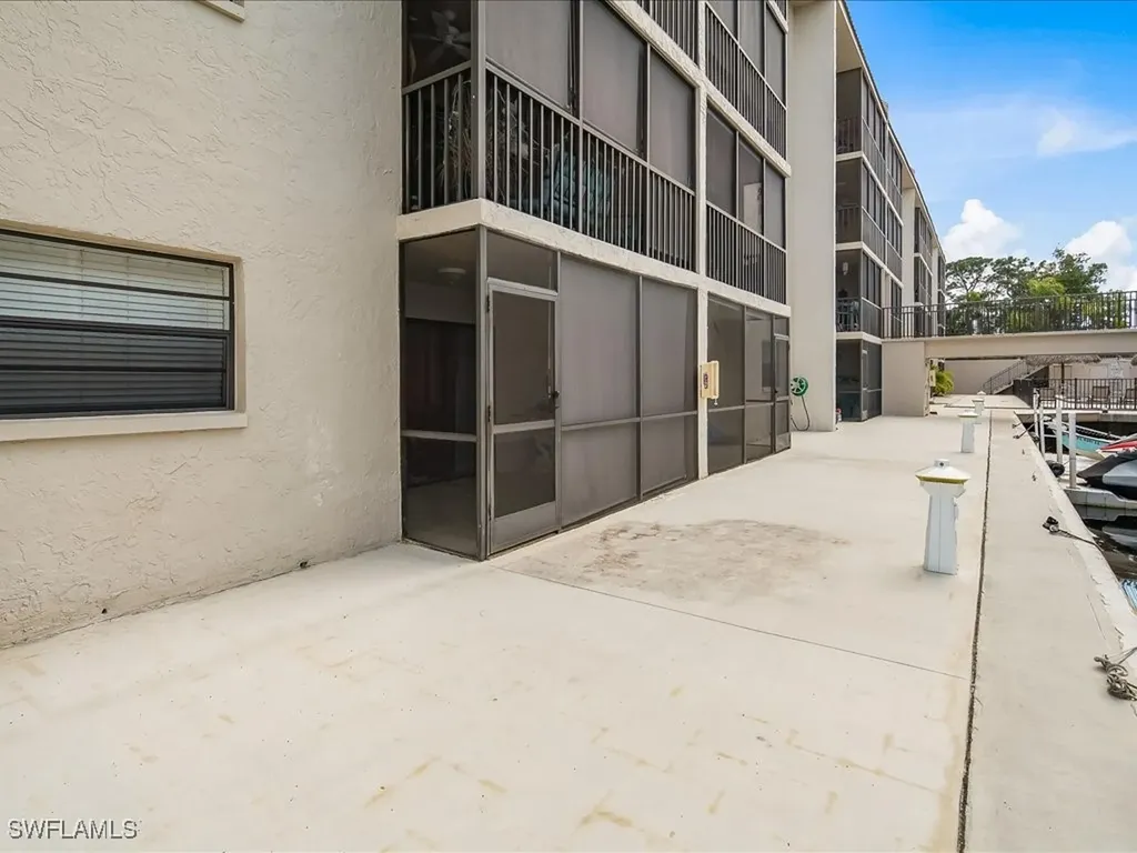 9395 Pennsylvania Avenue Bonita Springs FL 34135
