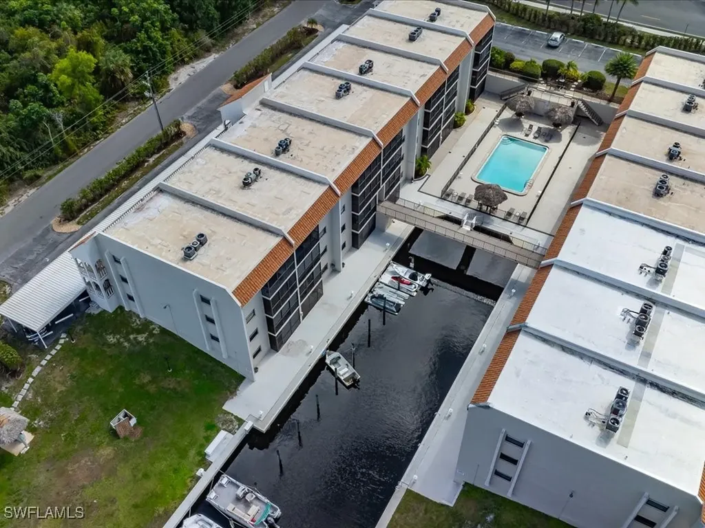 9395 Pennsylvania Avenue Bonita Springs FL 34135
