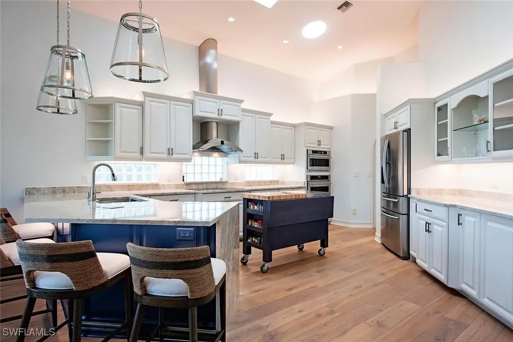 3296 Lookout Lane Naples FL 34112