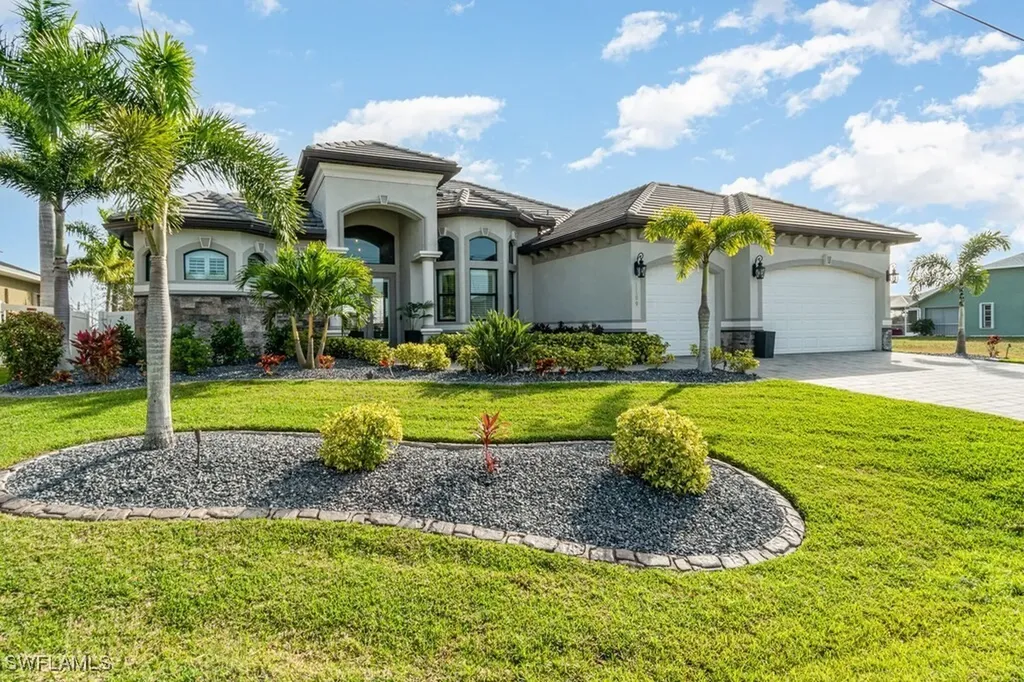 1109 SW 6th Avenue Cape Coral FL 33991