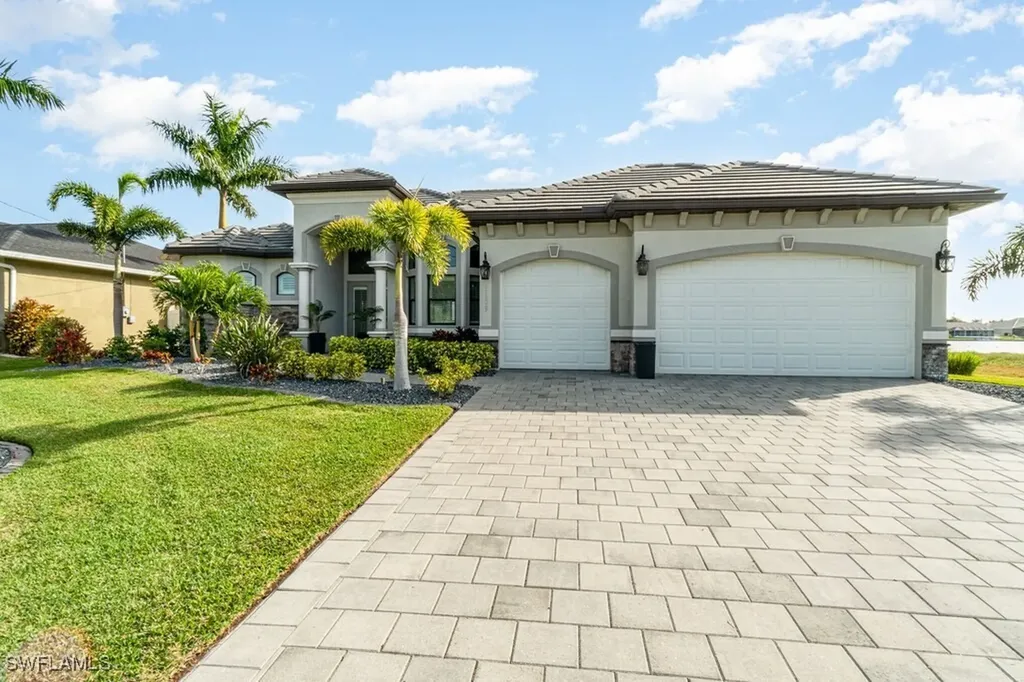 1109 SW 6th Avenue Cape Coral FL 33991
