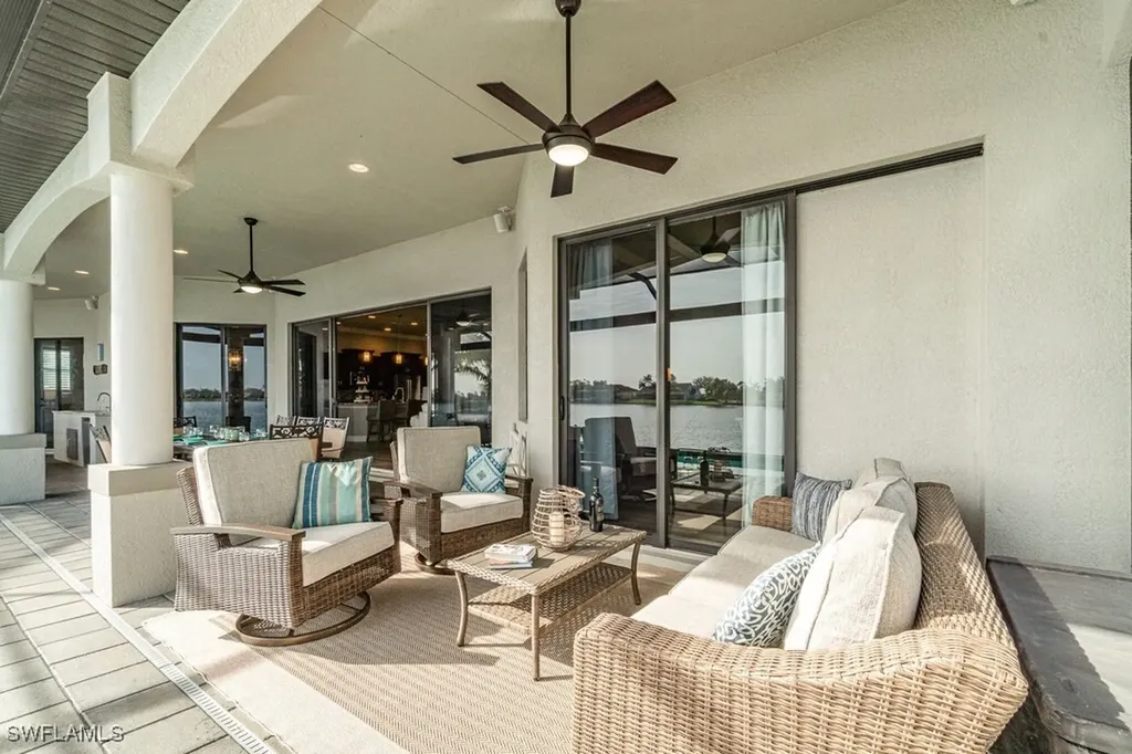 1109 SW 6th Avenue Cape Coral FL 33991