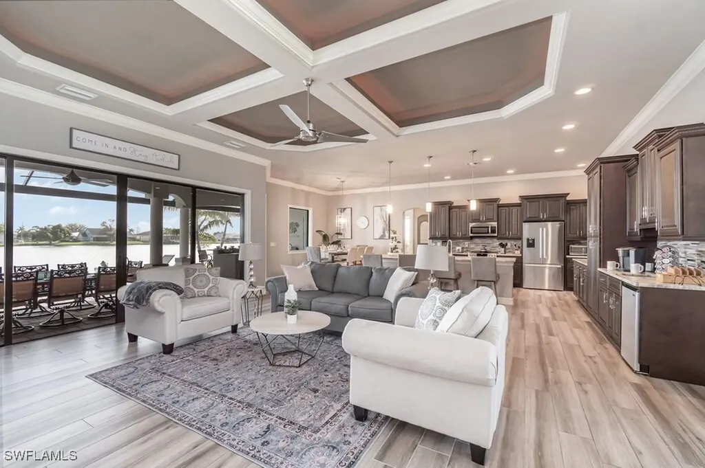 1109 SW 6th Avenue Cape Coral FL 33991