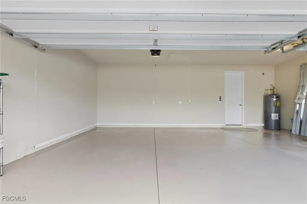 3000 Sunset Pointe Circle Cape Coral FL 33914