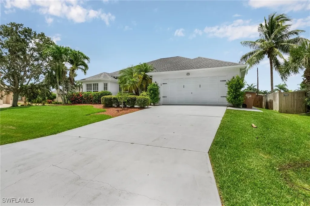 122 SW 48th Terrace Cape Coral FL 33914