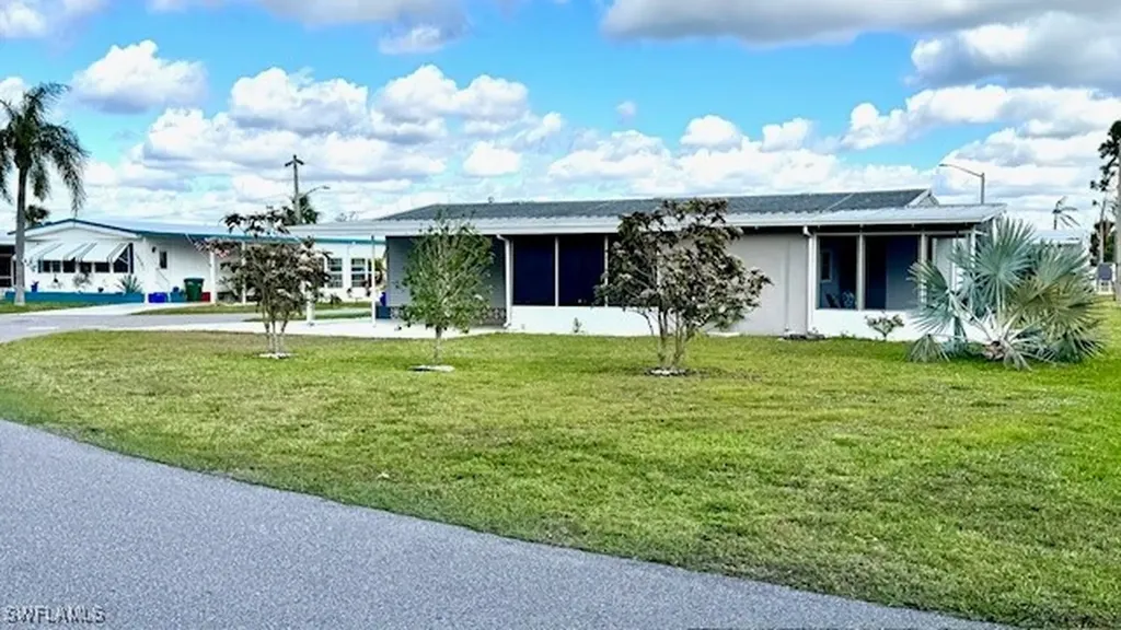 14497 Nathan Hale Lane North Fort Myers FL 33917