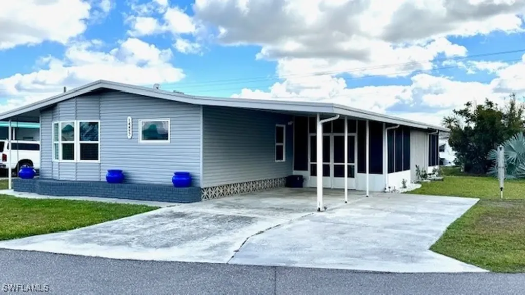 14497 Nathan Hale Lane North Fort Myers FL 33917