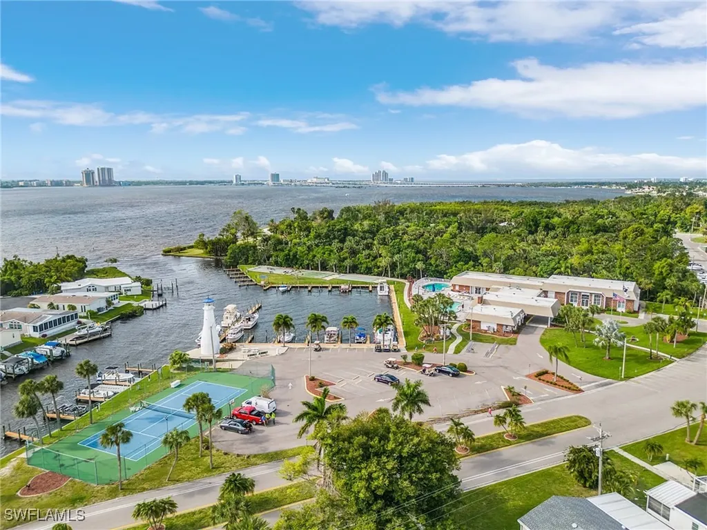 14497 Nathan Hale Lane North Fort Myers FL 33917