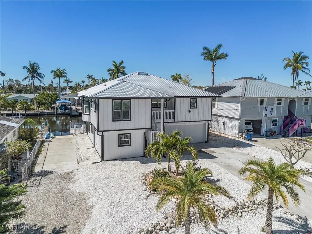 2443 Sycamore Street St. James City FL 33956