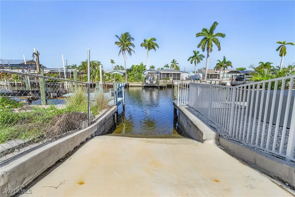 2443 Sycamore Street St. James City FL 33956