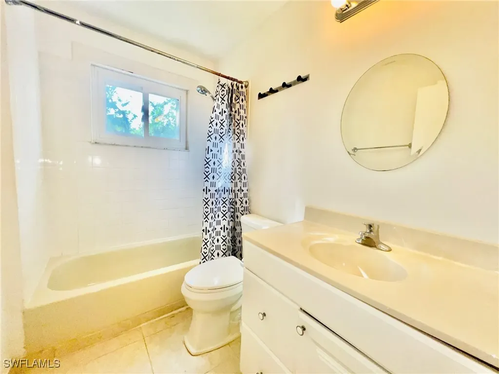 7008 Constitution Boulevard Fort Myers FL 33967