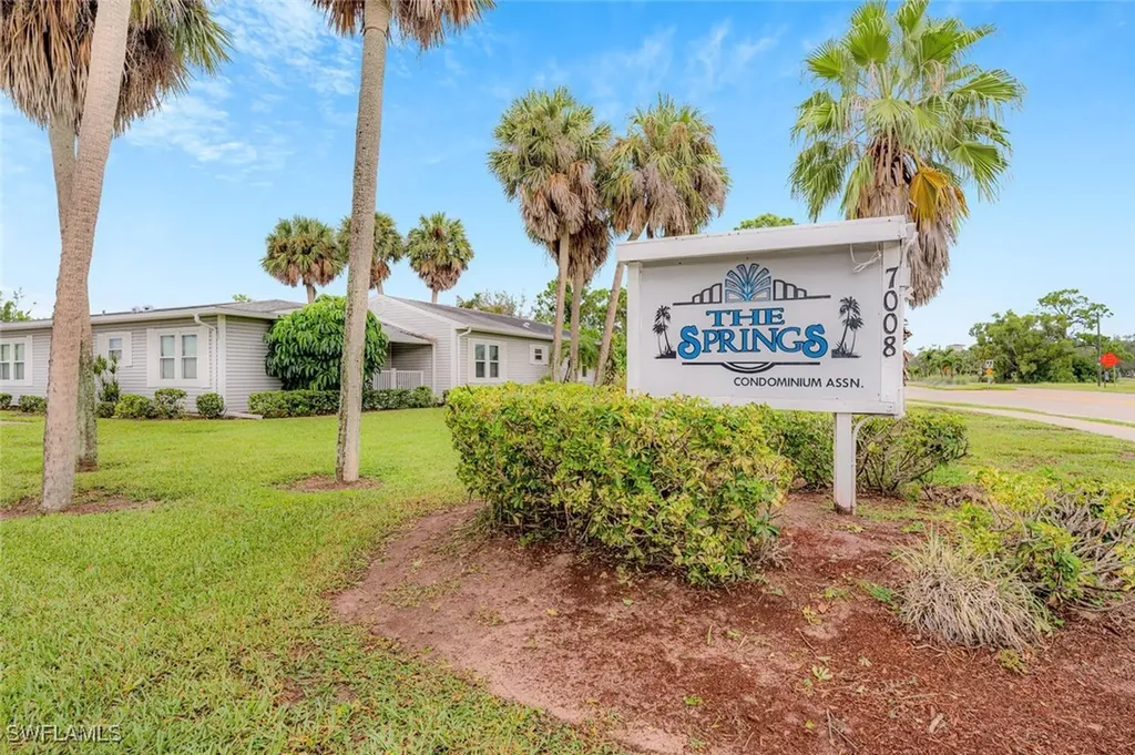 7008 Constitution Boulevard Fort Myers FL 33967