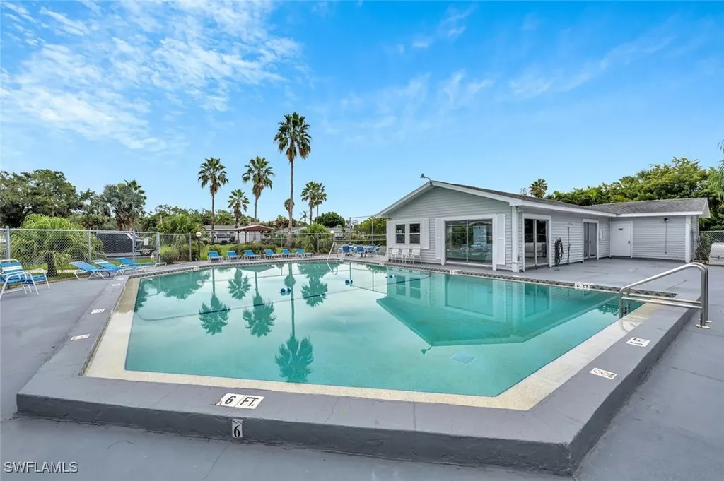 7008 Constitution Boulevard Fort Myers FL 33967