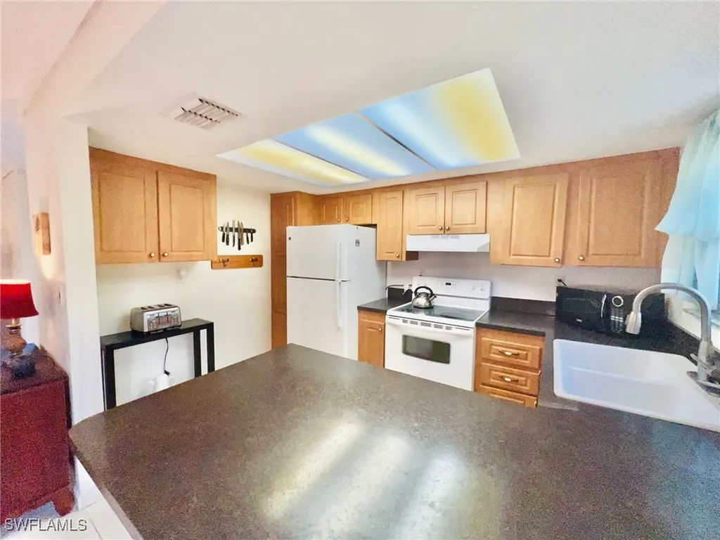 7008 Constitution Boulevard Fort Myers FL 33967