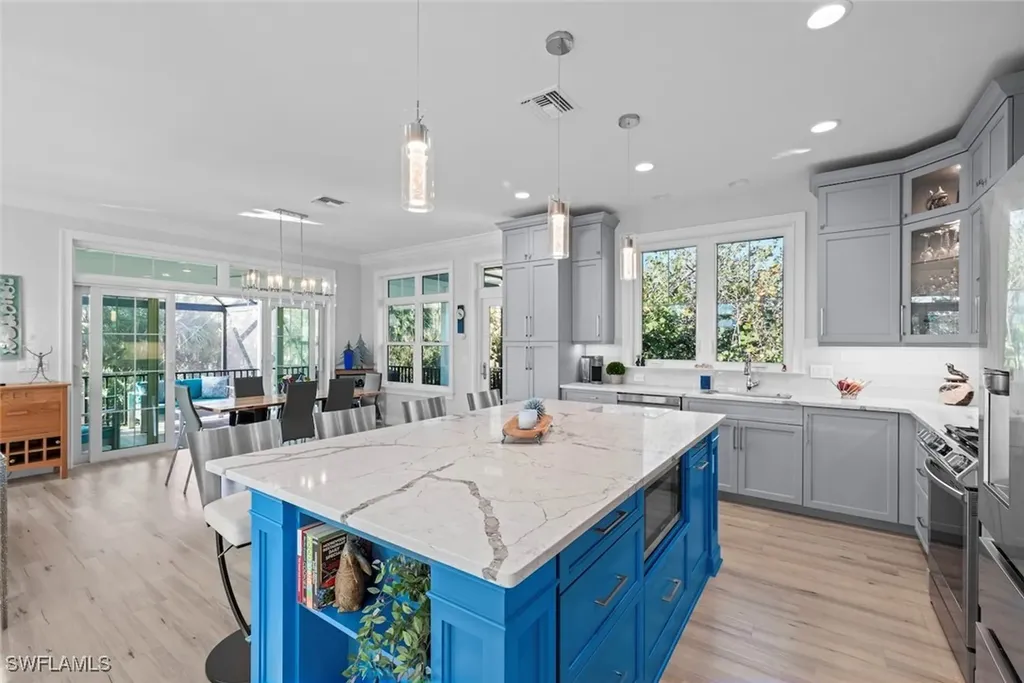 1817 Long Point Lane Sanibel FL 33957