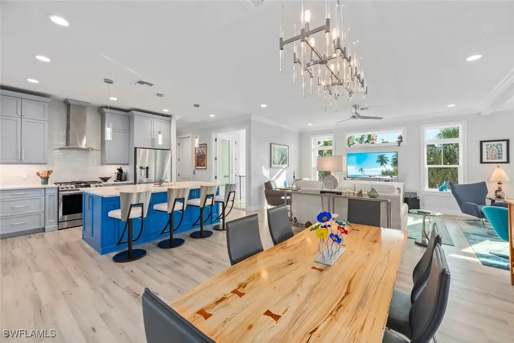 1817 Long Point Lane Sanibel FL 33957