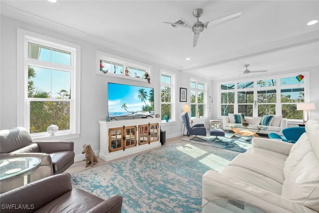 1817 Long Point Lane Sanibel FL 33957
