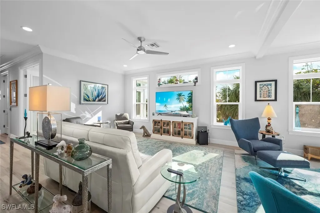1817 Long Point Lane Sanibel FL 33957