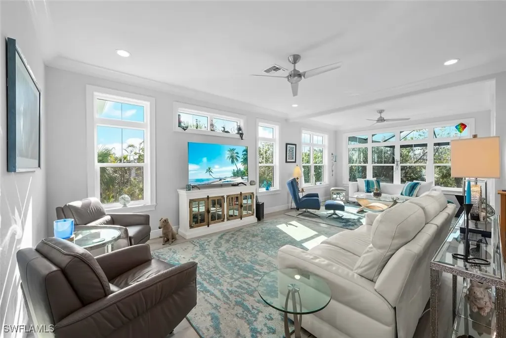 1817 Long Point Lane Sanibel FL 33957