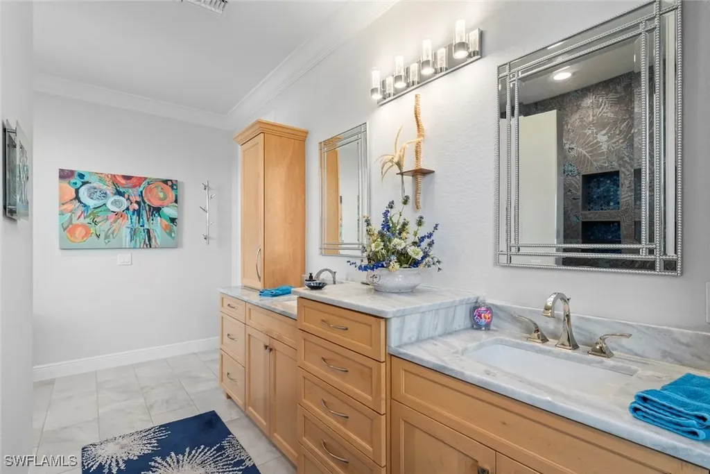 1817 Long Point Lane Sanibel FL 33957