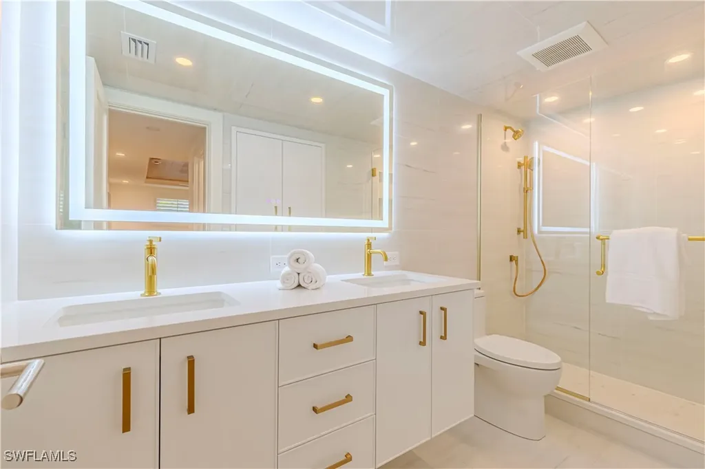 320 14th Avenue S Naples FL 34102
