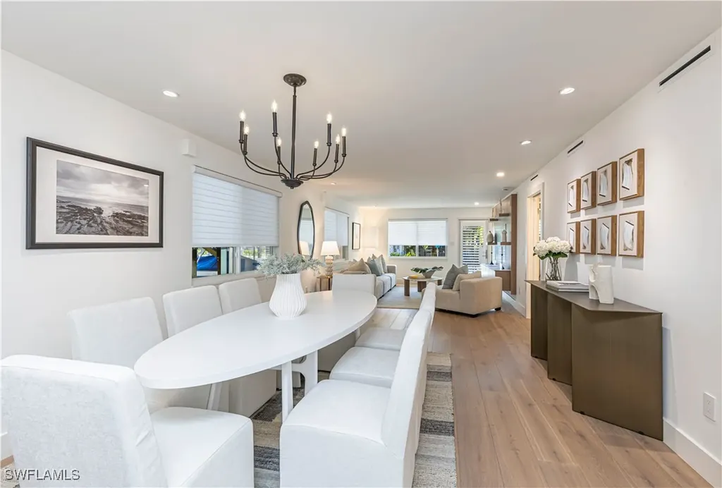 320 14th Avenue S Naples FL 34102