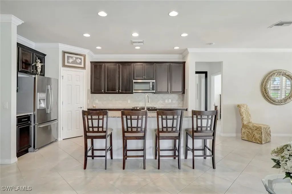 8424 Benelli Court Naples FL 34114