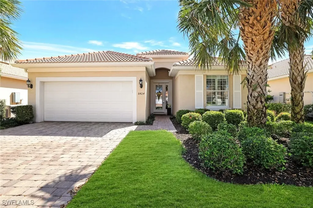 8424 Benelli Court Naples FL 34114