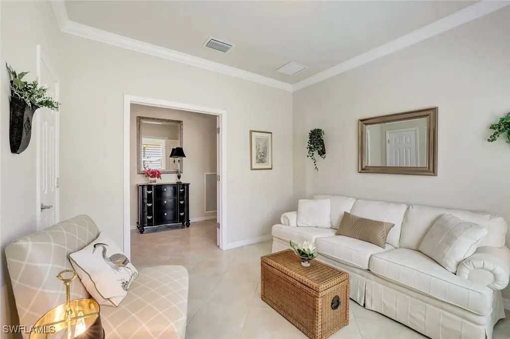 8424 Benelli Court Naples FL 34114