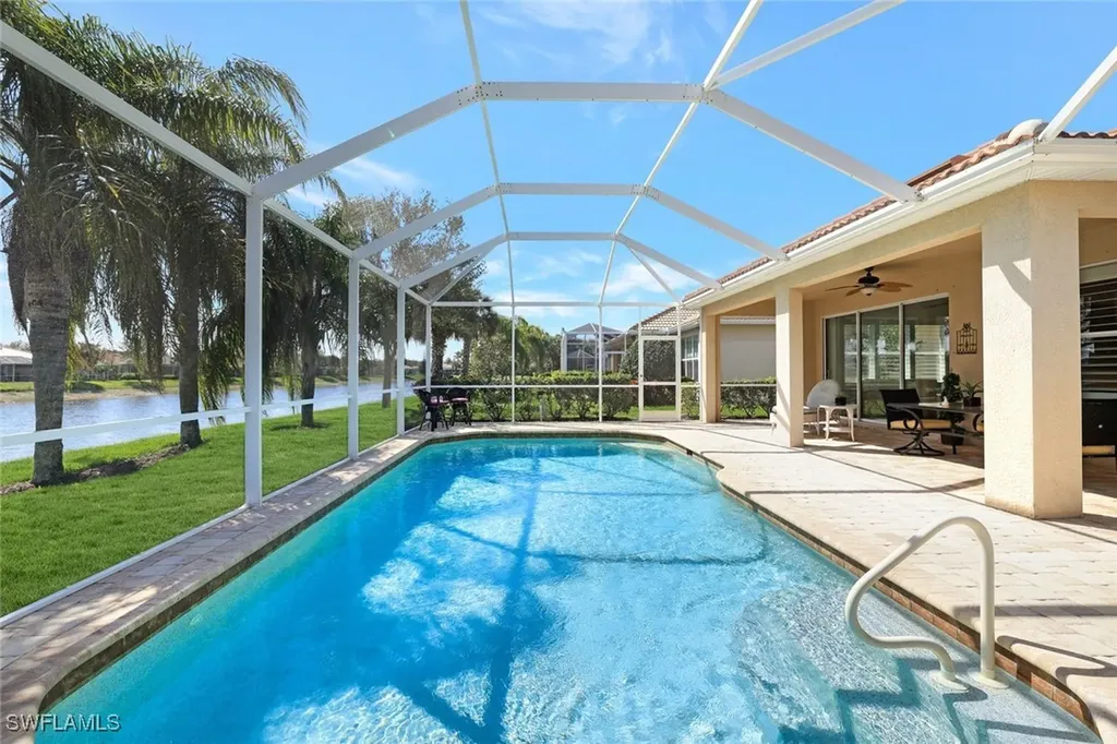 8424 Benelli Court Naples FL 34114