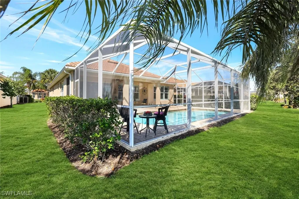 8424 Benelli Court Naples FL 34114