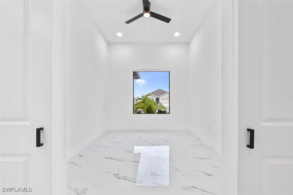 428 NE 1st Avenue Cape Coral FL 33909