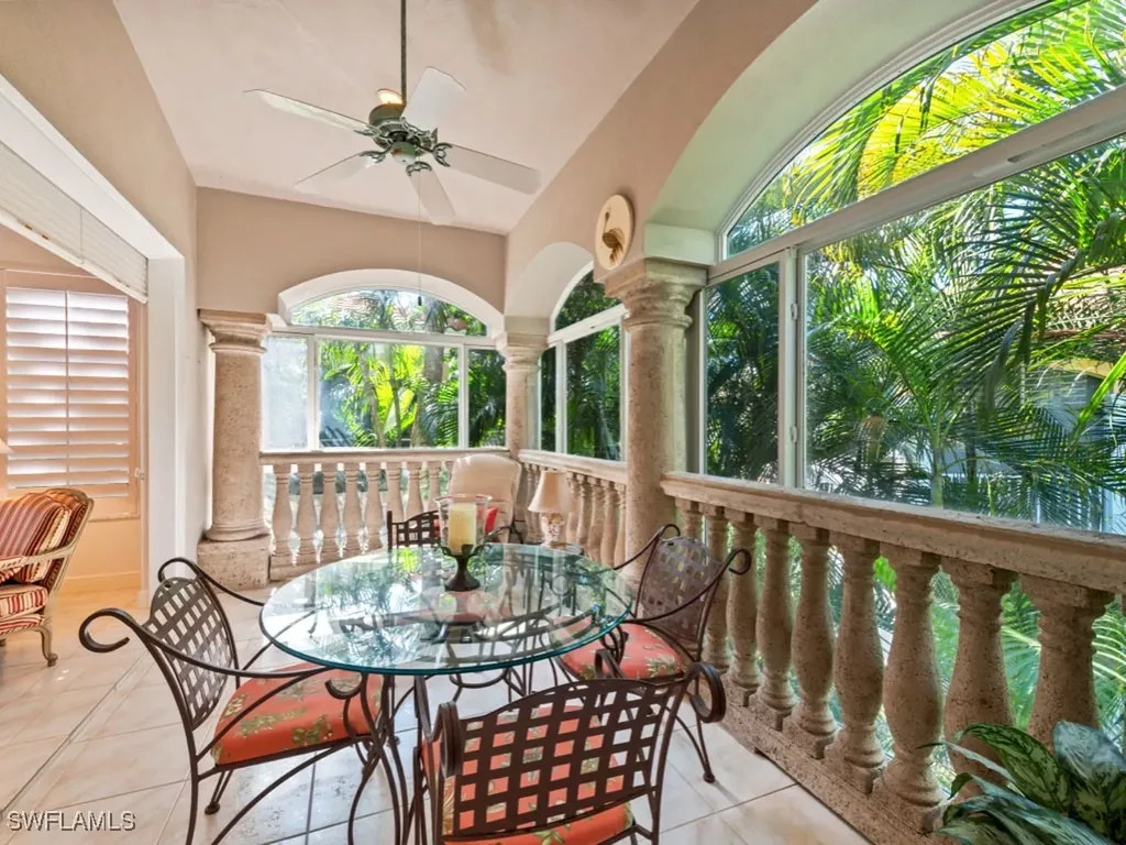 600 Via Mezner Naples FL 34108