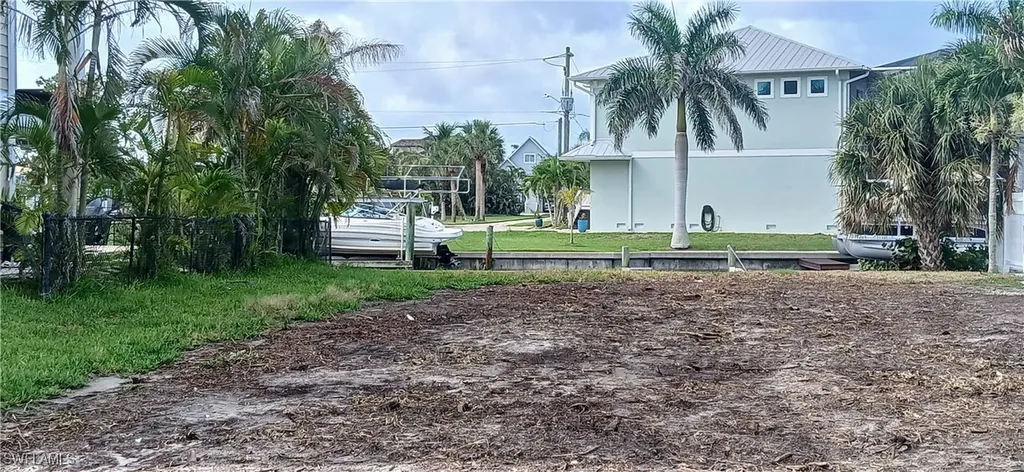 4745 Spring Creek Drive Bonita Springs FL 34134