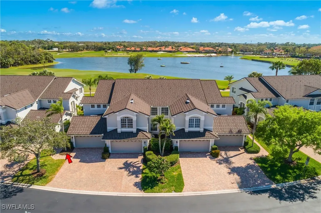 Naples FL, 5896 Three Iron Drive, Unit 1703