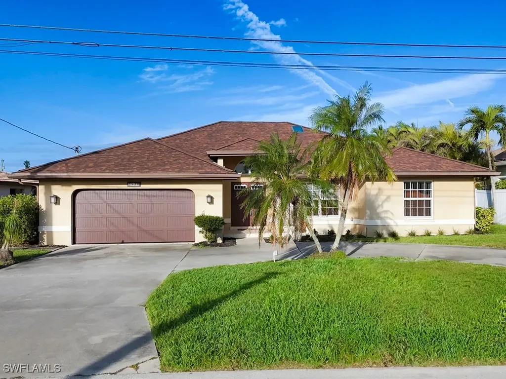 2836 SE 19th Place Cape Coral FL 33904