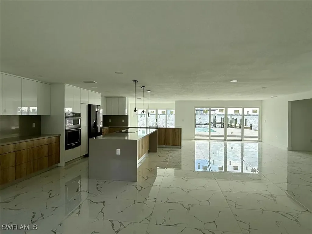 111 E North Shore Avenue North Fort Myers FL 33917