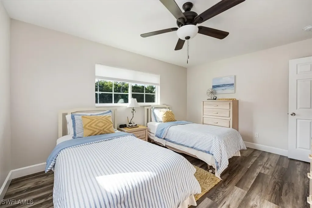 3561 Thomasson Drive Naples FL 34112