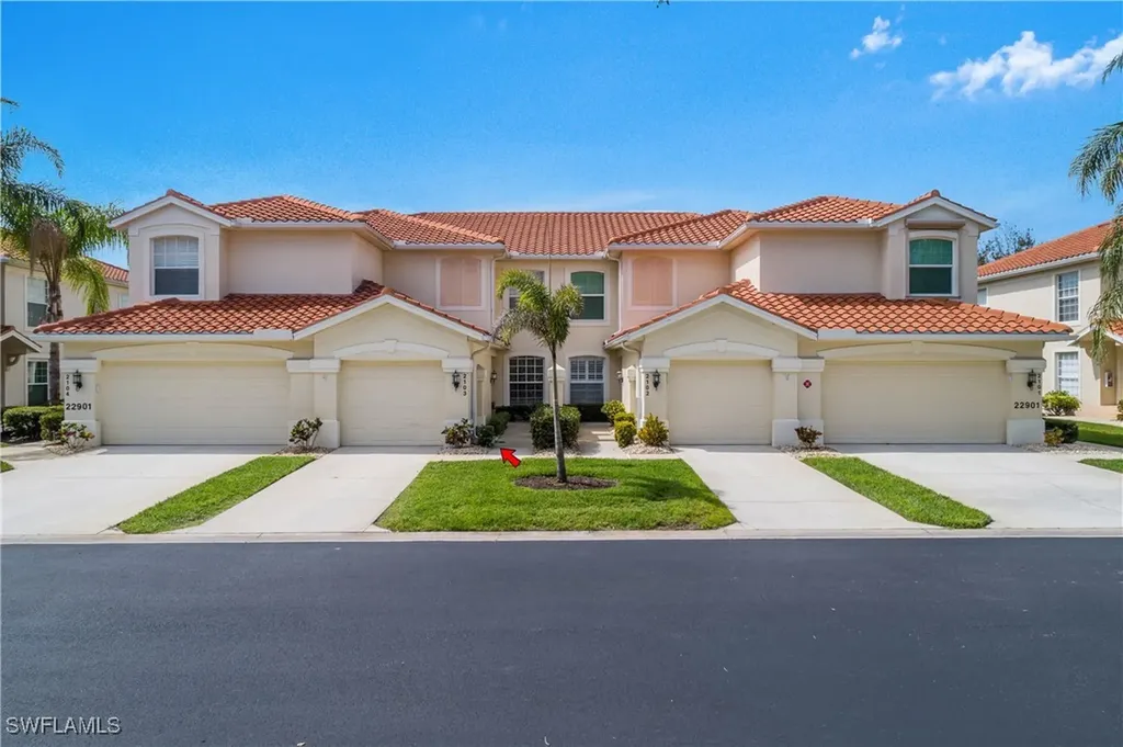 Estero FL, 22901 Sago Pointe Drive, Unit 2103