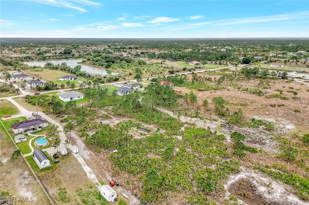 40XX 58th NE Naples FL 34120