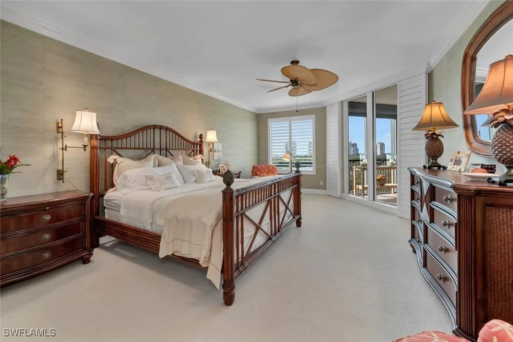 7575 Pelican Bay Boulevard Naples FL 34108