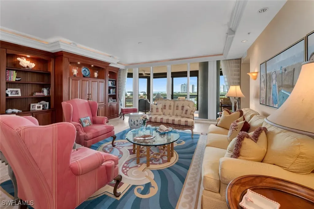 7575 Pelican Bay Boulevard Naples FL 34108