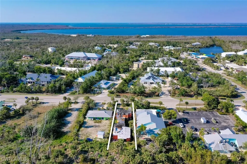 2411 Periwinkle Way Sanibel FL 33957