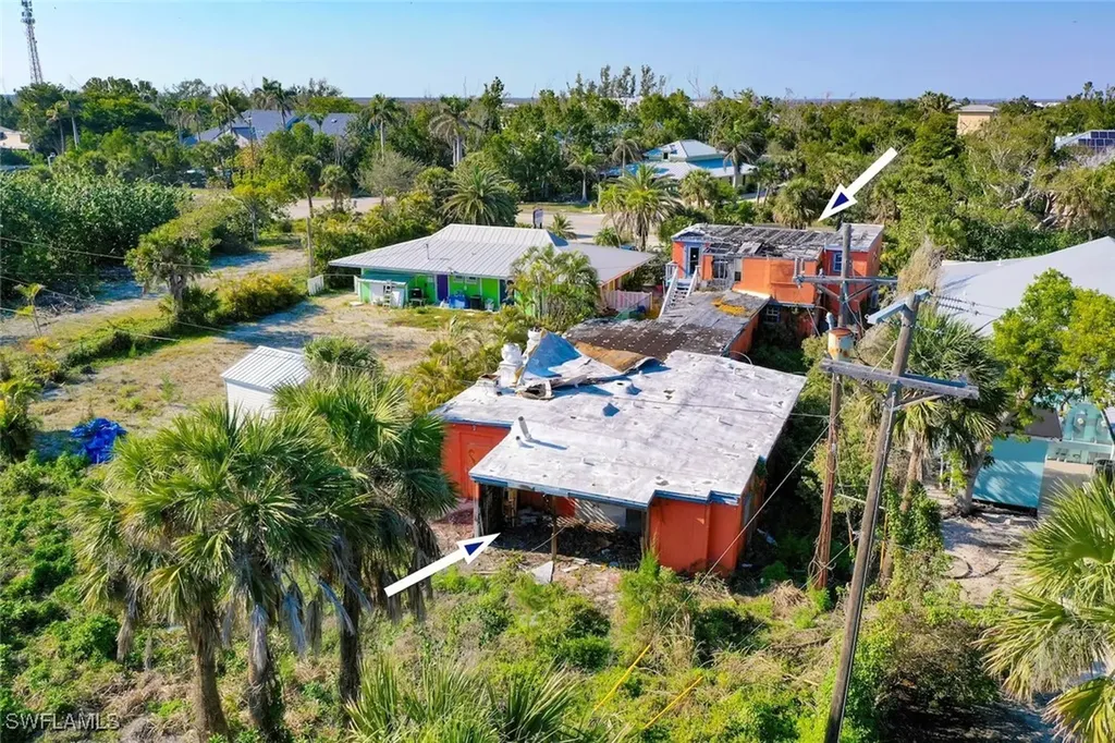 2411 Periwinkle Way Sanibel FL 33957