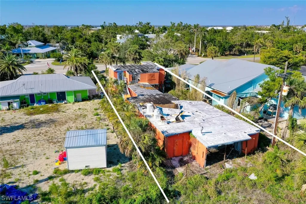 2411 Periwinkle Way Sanibel FL 33957