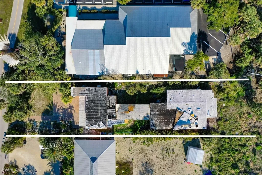 2411 Periwinkle Way Sanibel FL 33957