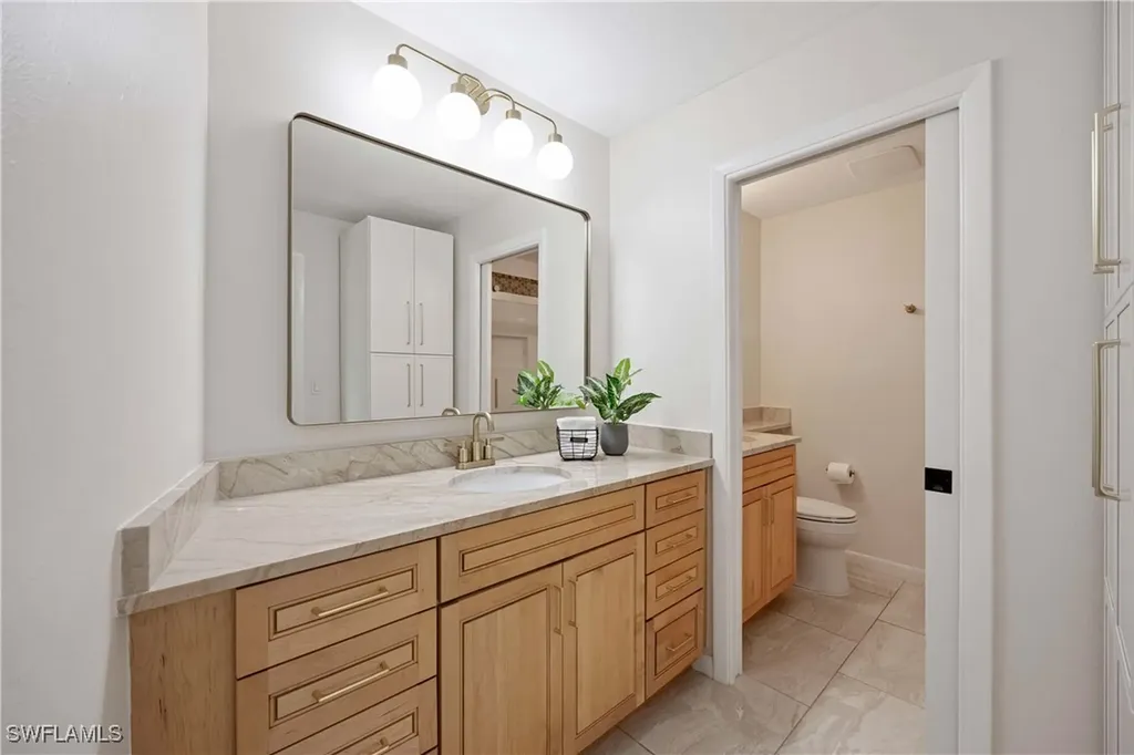 425 Pine Lake Drive Naples FL 34112