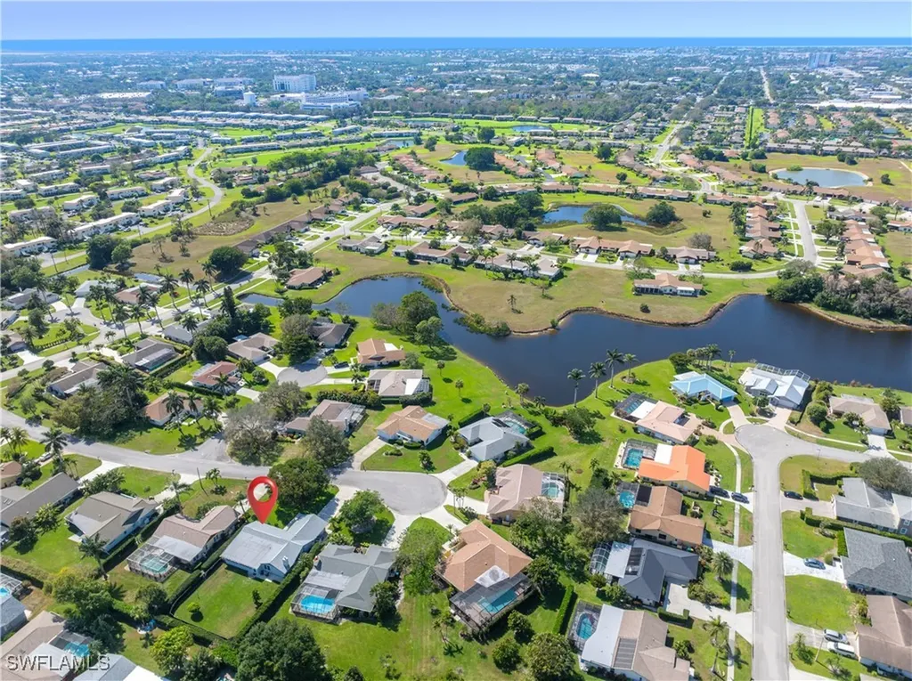 425 Pine Lake Drive Naples FL 34112