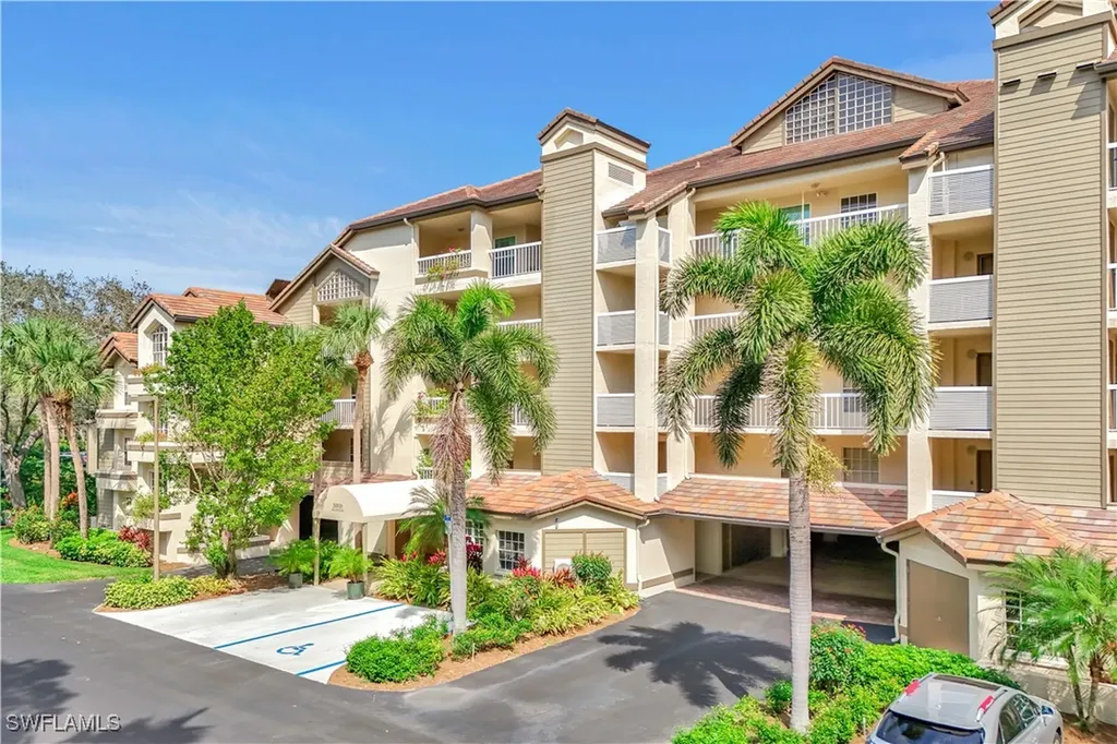 26930 Wedgewood Drive Bonita Springs FL 34134